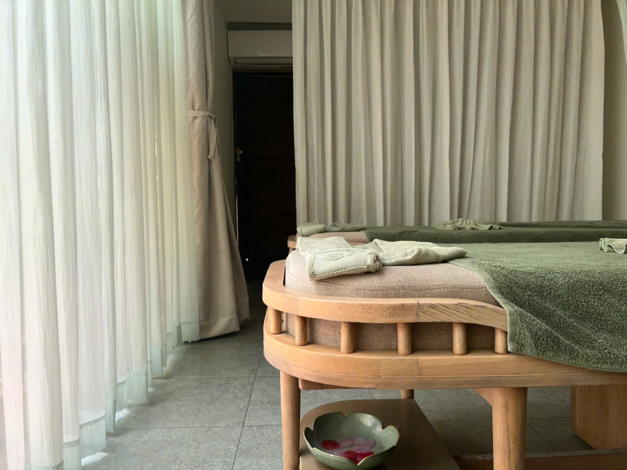 z5806792059655 6dae0c104139ba0cc230dc0cd966b7fd 1