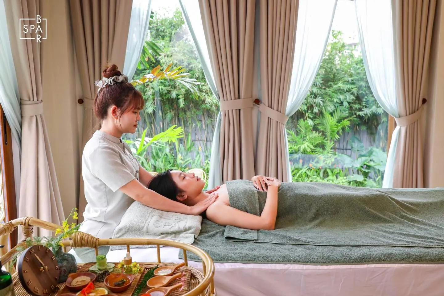 Vì sao mẹ bầu nên thực hiện massage