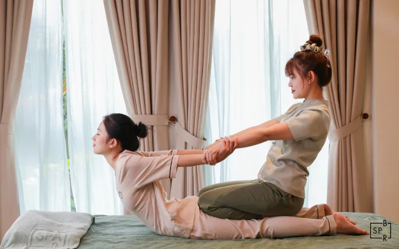 Liệu trình Massage thư giãn Spa Bar